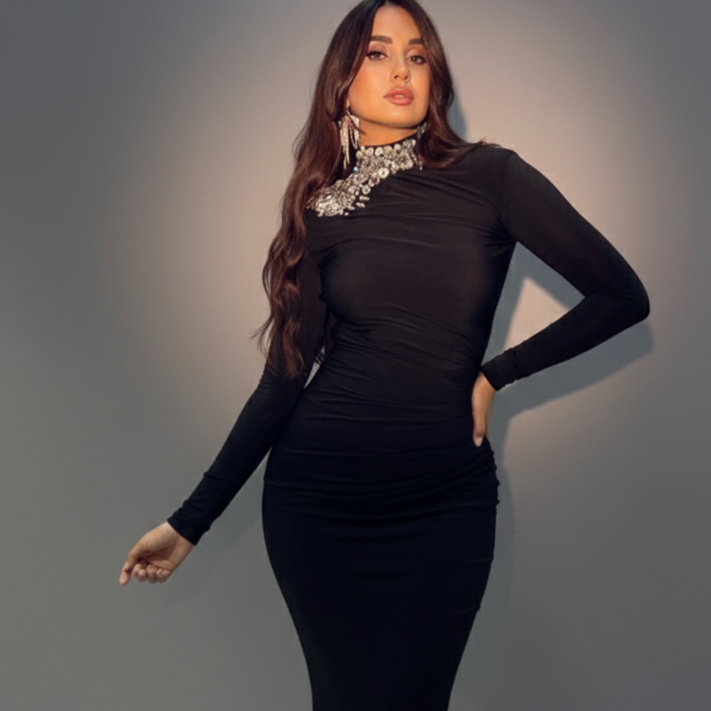 فستان سواريه أسود مجسم مرصع بياقة كريستال - Black Jeweled Bodycon Dress | Matching ماتشنج