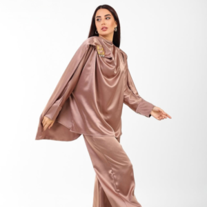 طقم سواريه ستان شامبين ذهبي Champagne Satin Soiree Set.