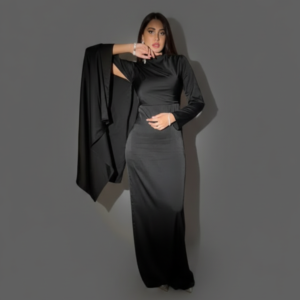 فساتين سواريه صك ستان أسود ملكي كم و كم | Black Satin Bodycon Dress Cape - Matching